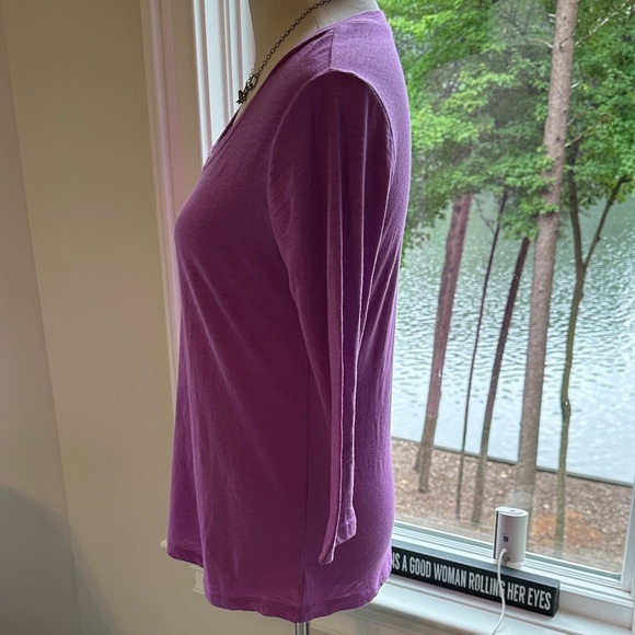 GAP 3/4 Sleeve Scoopneck Tee, 100% cotton, Medium, Like New - Picture 3 of 6